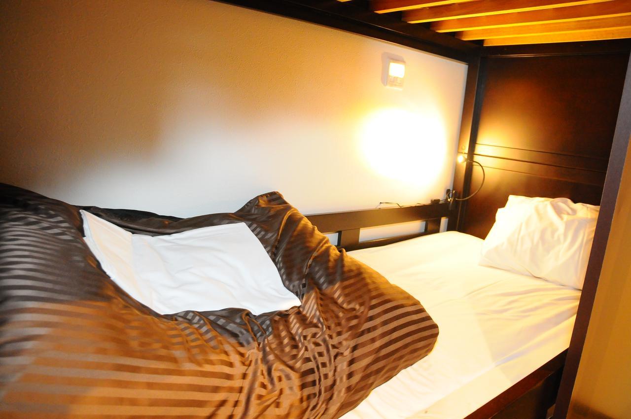 Lore Hostel Dotonbori Osaka Zewnętrze zdjęcie